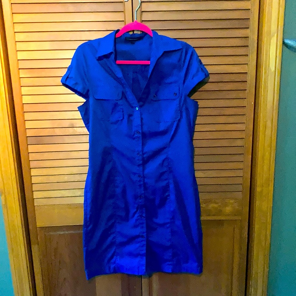 Express cap sleeve dress sz 12, royal blue. 2 breast pockets, buttons down front